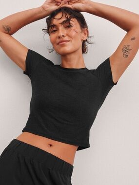 Beyond Yoga Featherweight Spacedye Cropped Tee S BNWT Nocturnal Navy Crop Top